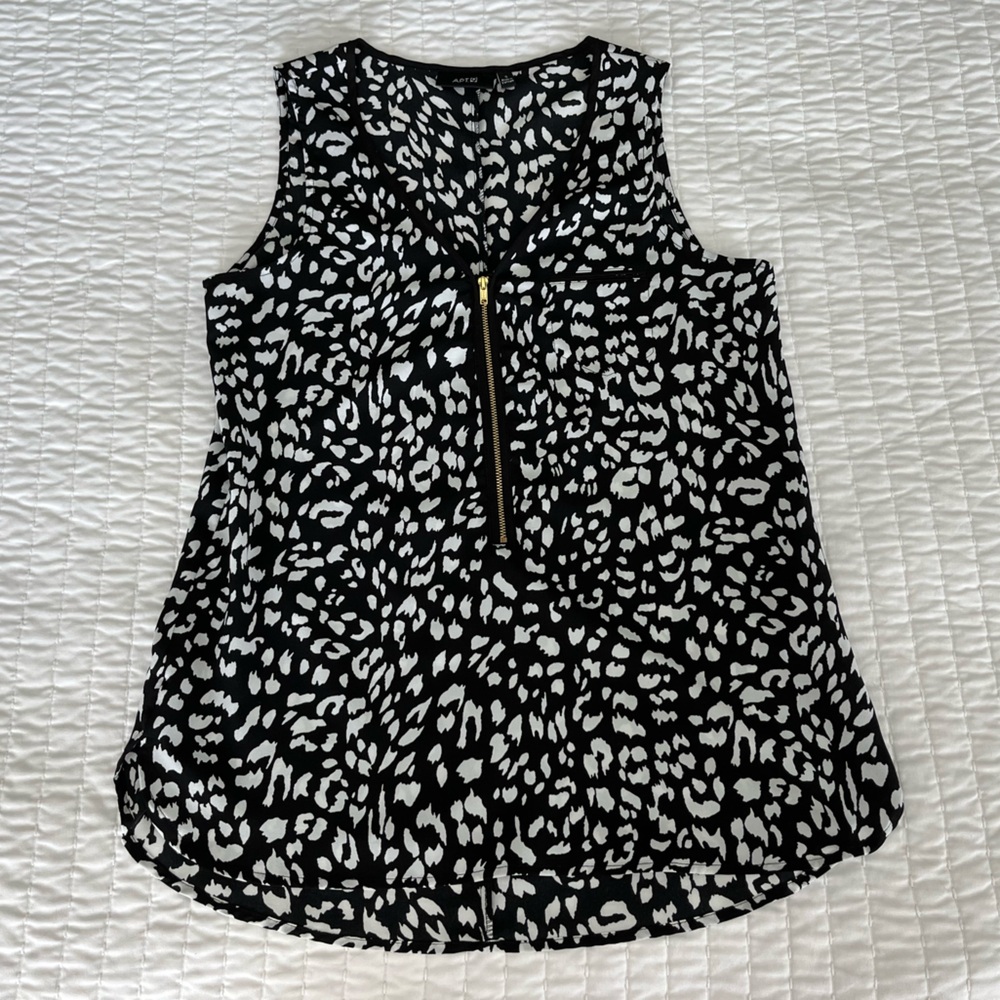 Apt 9 Top - Size S